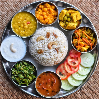 Special / Regular Veg Thali-https://media.vyaparify.com/vcards/products/206221/product_1746156908_68143d6ca57c1.png Image