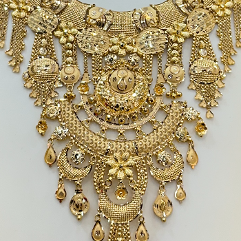 Regal Heritage Bridal Gold Haar-https://media.vyaparify.com/vcards/products/207959/product_1746181204_68149c54e86cd.png Image