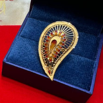 RING OR Majestic Paisley Gold Cocktail Ring-https://media.vyaparify.com/vcards/products/207967/product_1746182144_6814a0001f12a.png Image