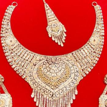 Nakoda Royal Bridal Gold Plated Necklace Set-https://media.vyaparify.com/vcards/products/208005/product_1746186529_6814b1212717f.png Image
