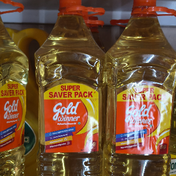 Oil bottle-https://media.vyaparify.com/vcards/products/208064/product_1746190057_6814bee9346b9.png Image