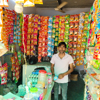 Kiryana-https://media.vyaparify.com/vcards/products/210321/product_1746244593_681593f122dea.png Image