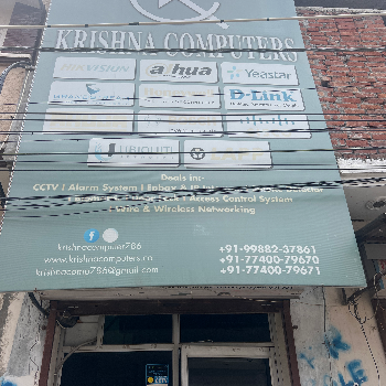 Cameras-https://media.vyaparify.com/vcards/products/210499/product_1746250106_6815a97a7909c.png Image