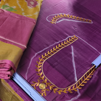 Bindu Designer-https://media.vyaparify.com/vcards/products/211348/product_1746257132_6815c4ec8da06.png Image