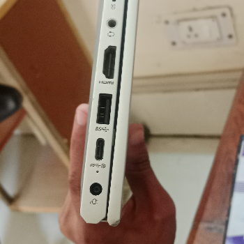 Mobile phone l-https://media.vyaparify.com/vcards/products/211642/product_1746261335_6815d55736ebd.png Image