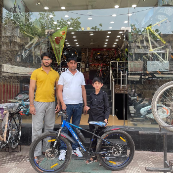 Cycle-https://media.vyaparify.com/vcards/products/212116/product_1746268391_6815f0e7aa192.png Image