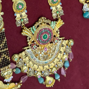 Traditional Maharashtrian Mangalsutra Collection-https://media.vyaparify.com/vcards/products/212345/product_1746366673_681770d1dba9c.png Image