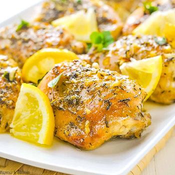 Non veg Main Course-https://media.vyaparify.com/vcards/products/212390/product_1746378628_68179f8458e09.png Image