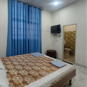 Stay Rooms/ Dining Area-https://media.vyaparify.com/vcards/products/212418/product_1746382787_6817afc32b47f.png Image
