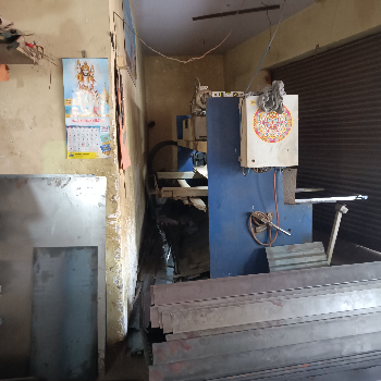 Hardware-https://media.vyaparify.com/vcards/products/216475/product_1746690687_681c627f25705.png Image