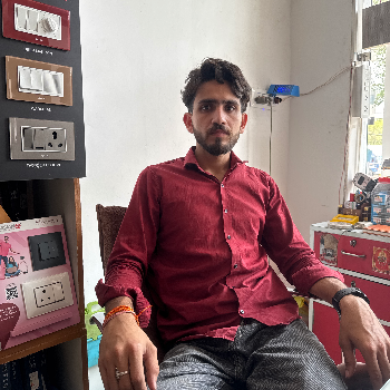 Hardware and electronics-https://media.vyaparify.com/vcards/products/216753/product_1746696765_681c7a3db0ee1.png Image