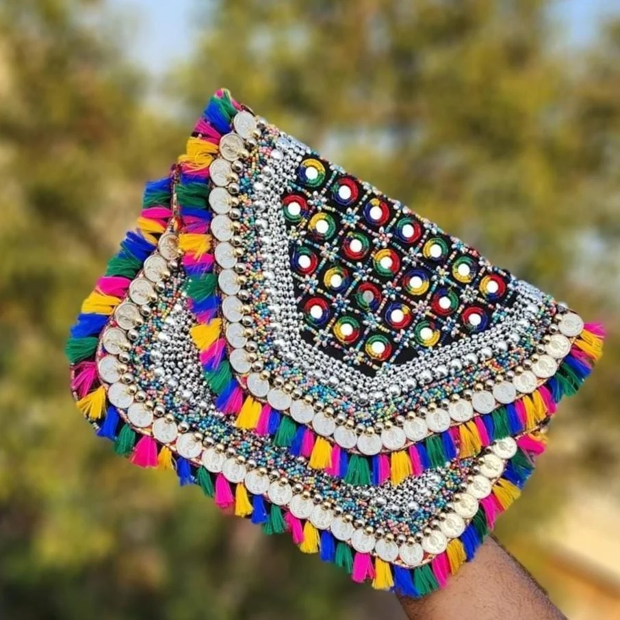 Handmade Antique Boho Selling Bag-https://media.vyaparify.com/vcards/products/222861/product_1746873094_681f2b06c4565.png Image