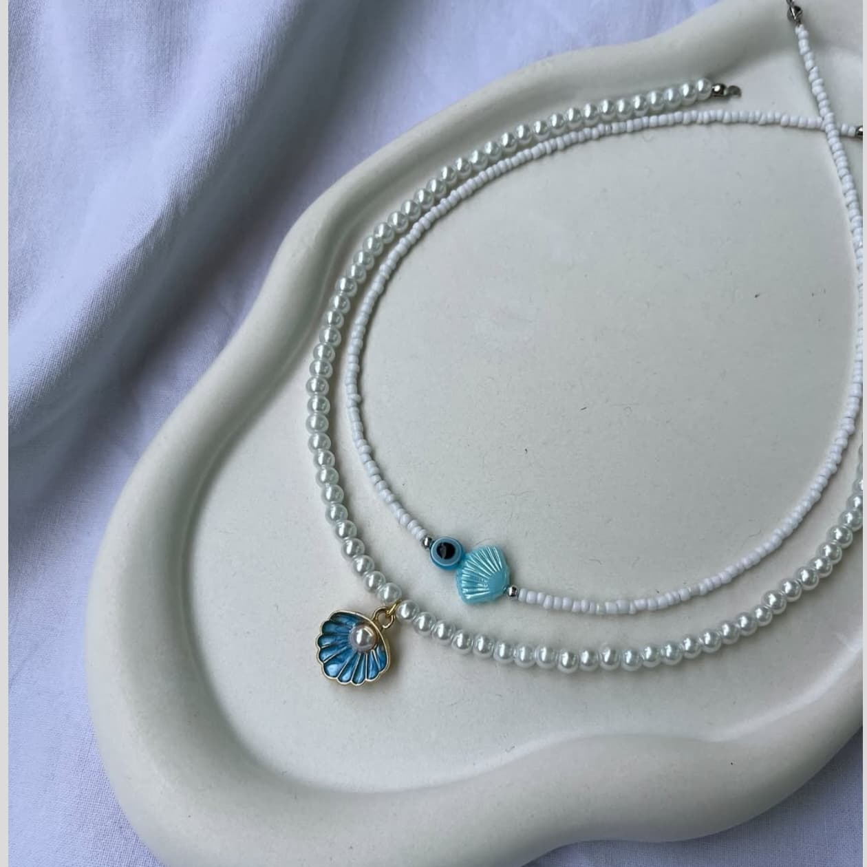 Handmade Leather Cord Necklace  and Pendant-https://media.vyaparify.com/vcards/products/222923/product_1746877942_681f3df6bf8ef.png Image