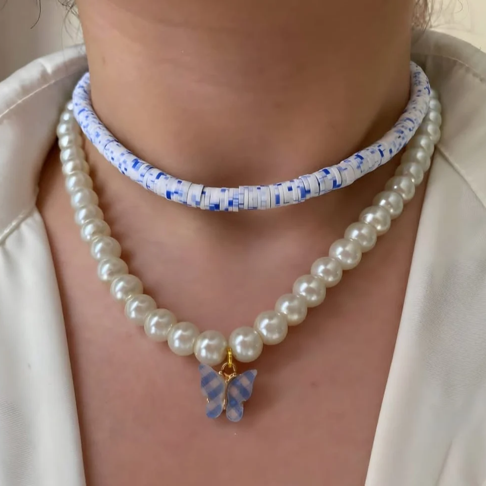 Butterfly Beaded Pearl Pendant Necklace-https://media.vyaparify.com/vcards/products/222928/product_1746878480_681f40101398e.png Image
