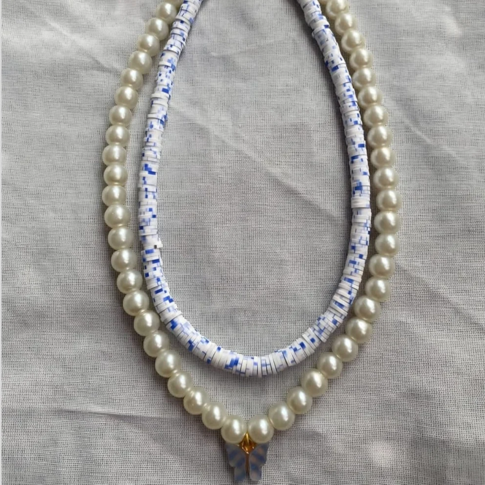 Butterfly Beaded Pearl Pendant Necklace-https://media.vyaparify.com/vcards/products/222929/product_1746878480_681f40102ed74.png Image