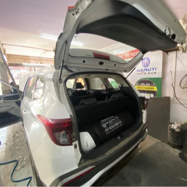 Kia Carens LOVATO CNG kit installation-https://media.vyaparify.com/vcards/products/224065/product_1747029636_68218e8477b95.png Image
