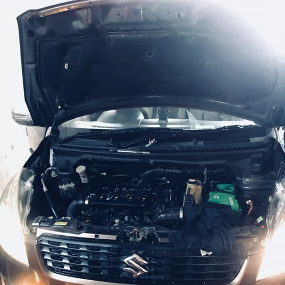 Lovato CNG kit installation in Xl6-https://media.vyaparify.com/vcards/products/224102/product_1747030502_682191e624496.png Image