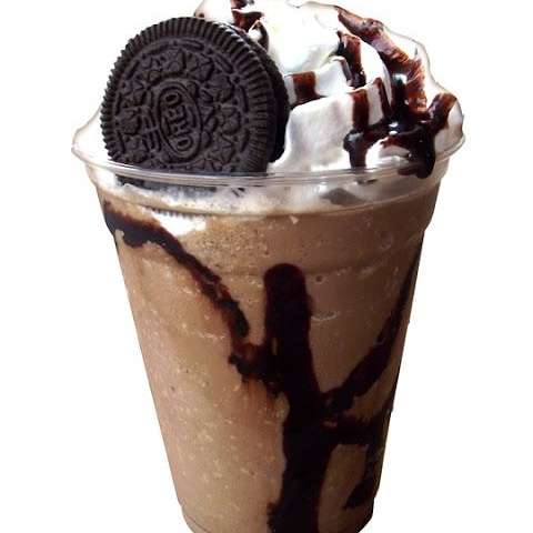 Oreo shake-https://media.vyaparify.com/vcards/products/225251/product_1747064740_682217a4122a9.png Image