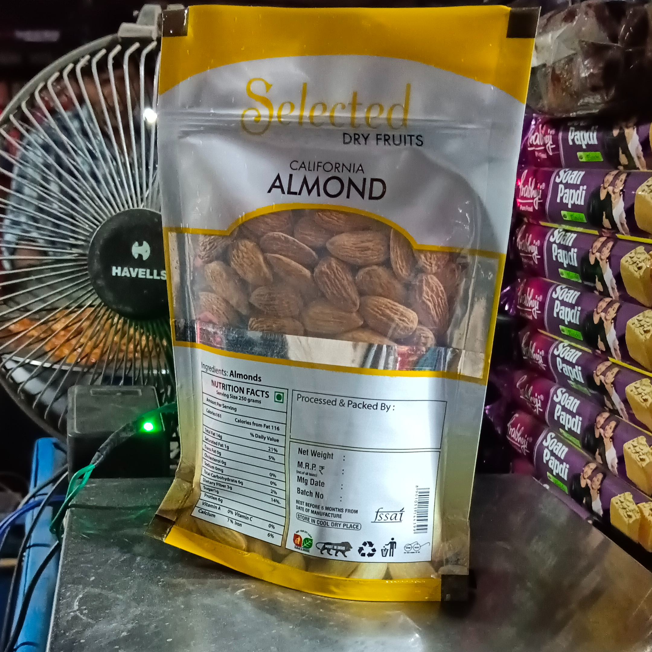 Dry fruits-https://media.vyaparify.com/vcards/products/226918/product_1747133841_68232591c46f6.png Image