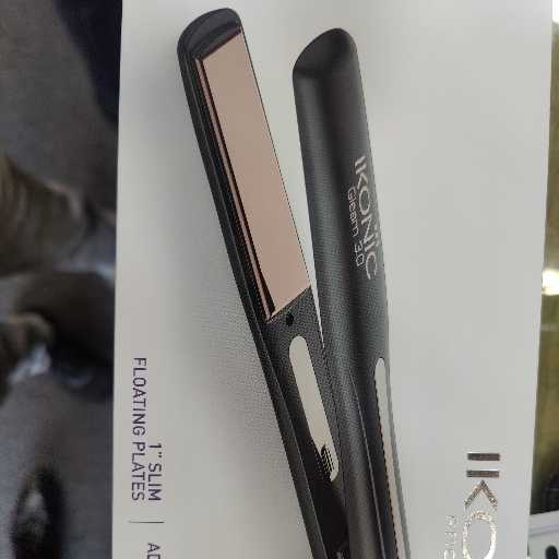 Ikonic Hair Iron Gleam 3.0-https://media.vyaparify.com/vcards/products/232993/product_1747298841_6825aa19e173c.png Image