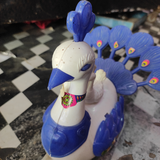 Toy duck-https://media.vyaparify.com/vcards/products/233573/product_1747367945_6826b8095028c.png Image