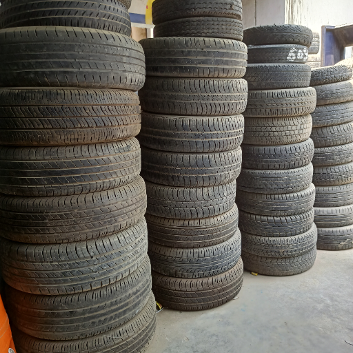 Tyre-https://media.vyaparify.com/vcards/products/234383/product_1747379419_6826e4dba6745.png Image