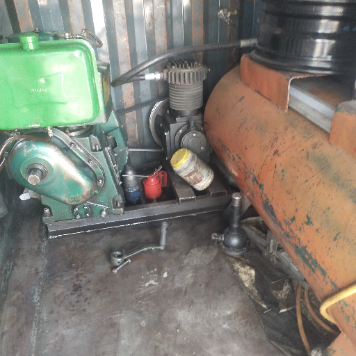 Santosh mehto-https://media.vyaparify.com/vcards/products/234527/product_1747380618_6826e98a91fbe.png Image