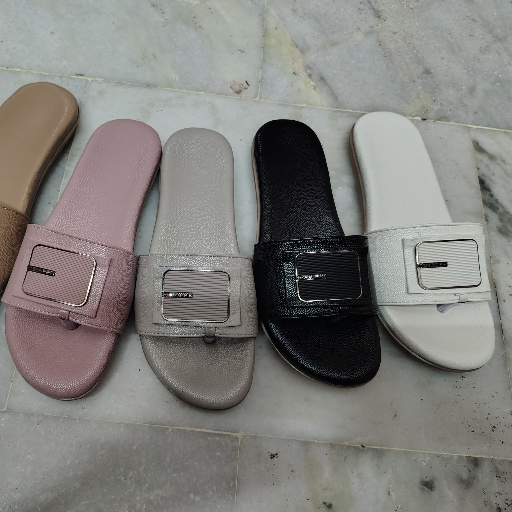 Ladies Slippers-https://media.vyaparify.com/vcards/products/240782/product_1747490741_682897b5317ce.png Image