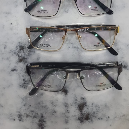  Opticals G R KARIBASAVASWAMY Vishal Talkies Opp  Kudligi Road  Sandur SRI MANJUNATHA OPTICALS Kudligi Road Bellary Dist