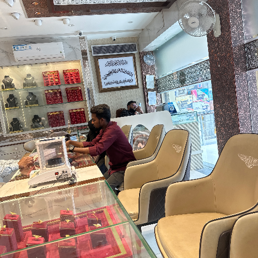 Ak jewellers-https://media.vyaparify.com/vcards/products/242499/product_1747646389_682af7b5641cf.png Image