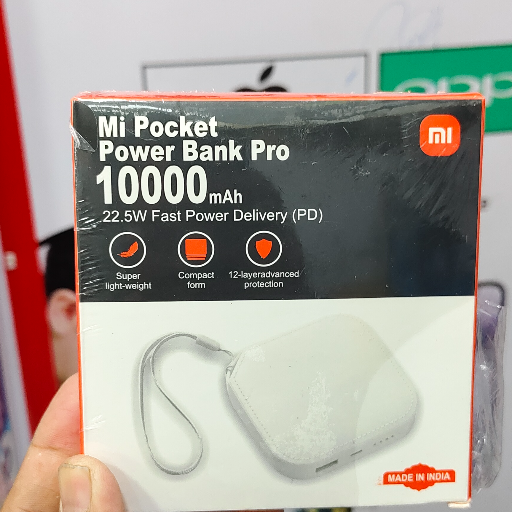 Realme headphones-https://media.vyaparify.com/vcards/products/245803/product_1747734163_682c4e93e4657.png Image