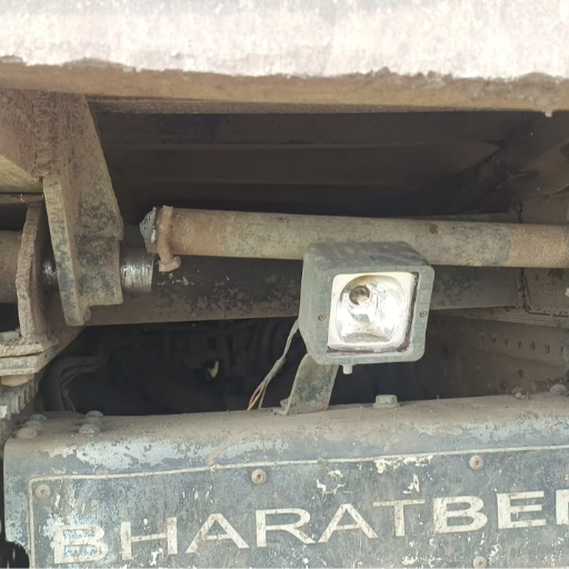 Motor-https://media.vyaparify.com/vcards/products/259227/product_1748322414_6835486e1ed42.png Image