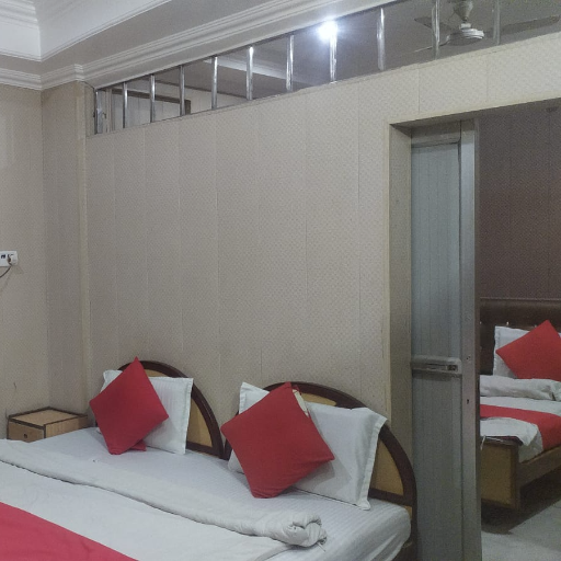 Four Bed Room | Hotel KMB near Janam Bhumi Mathura-https://media.vyaparify.com/vcards/products/259522/product_1748328696_683560f80ae4d.png Image