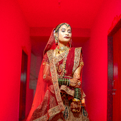 wedding photos-https://media.vyaparify.com/vcards/products/260310/product_1748337526_6835837636922.png Image