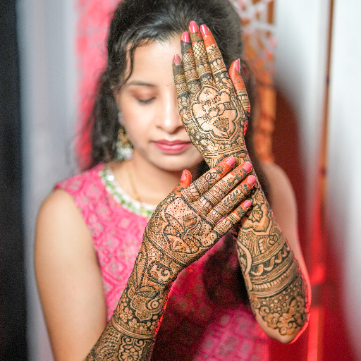 mehendi photos-https://media.vyaparify.com/vcards/products/260335/product_1748337881_683584d90d9b8.png Image