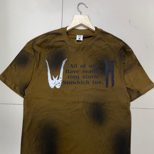 Baggy Tshirt-https://media.vyaparify.com/vcards/products/265014/product_1748599089_6839813136d28.png Image