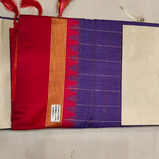 Temple checks saree-https://media.vyaparify.com/vcards/products/267577/product_1748681010_683ac1325e231.png Image