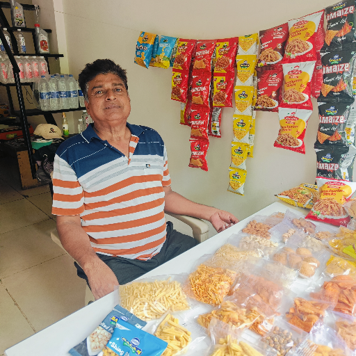 Snacks-https://media.vyaparify.com/vcards/products/269243/product_1748843463_683d3bc71c2ae.png Image