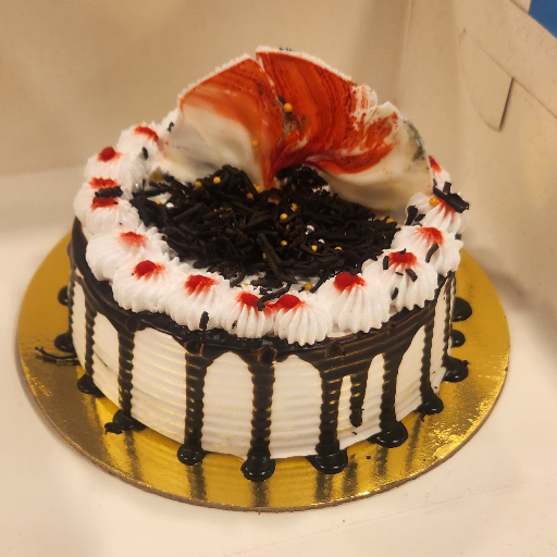 Cake-https://media.vyaparify.com/vcards/products/272068/product_1748934306_683e9ea2c64be.png Image