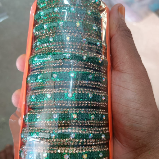 Churi shop-https://media.vyaparify.com/vcards/products/277801/product_1749111489_684152c1c4143.png Image