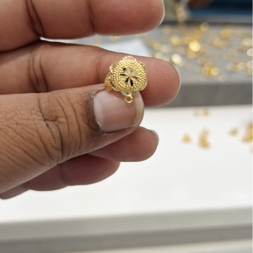 Tops-https://media.vyaparify.com/vcards/products/279980/product_1749201902_6842b3ee7303f.png Image