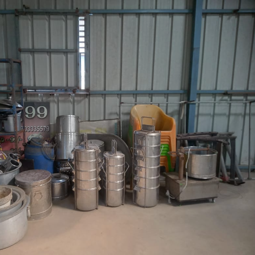 Tiffin-https://media.vyaparify.com/vcards/products/286391/product_1749558043_6848231b5f8b3.png Image