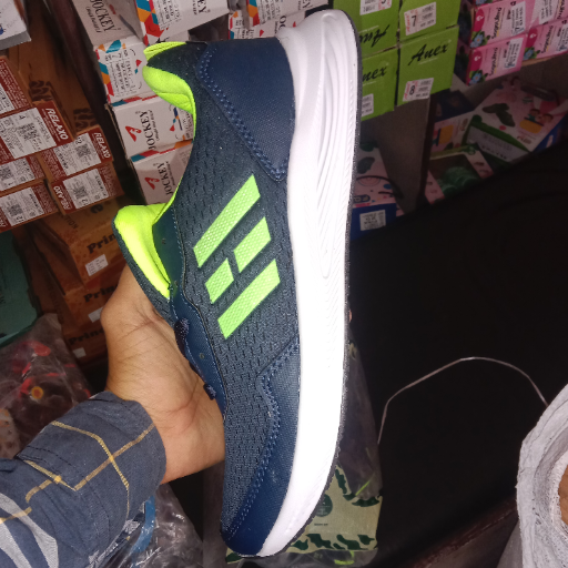 Segga shoe-https://media.vyaparify.com/vcards/products/288654/product_1749797281_684bc9a1e1330.png Image