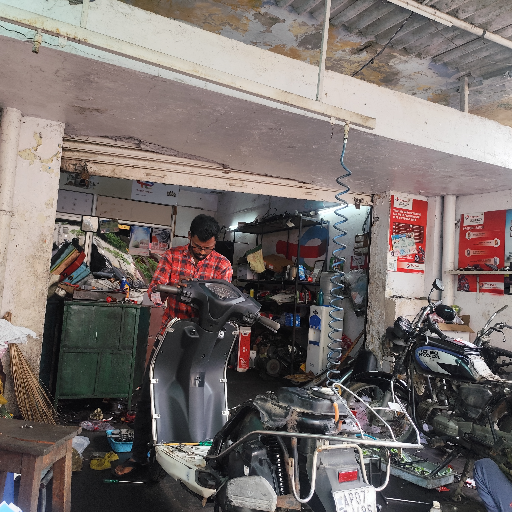 Auto mobiled-https://media.vyaparify.com/vcards/products/291927/product_1749890233_684d34b92ab49.png Image