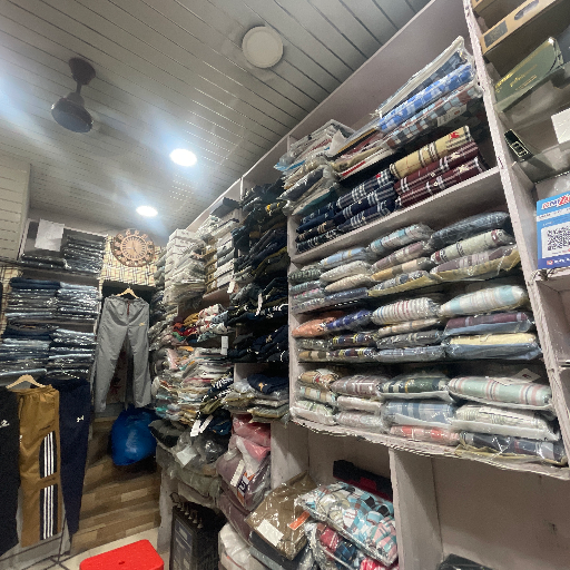 Trending fashion hub-https://media.vyaparify.com/vcards/products/294993/product_1750246197_6852a335e7db6.png Image