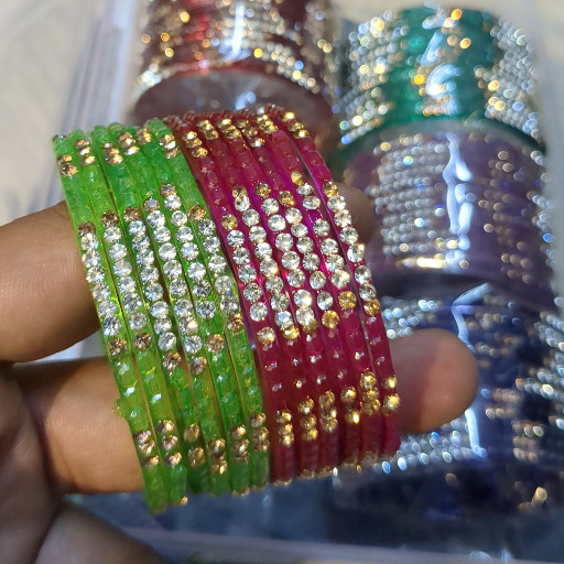 Bangles-https://media.vyaparify.com/vcards/products/307764/product_1752741648_6878b71018e16.png Image