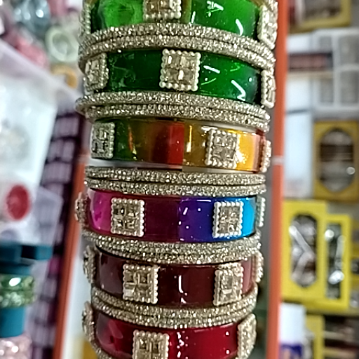 Bangles-https://media.vyaparify.com/vcards/products/310201/product_1752924912_687b82f054445.png Image