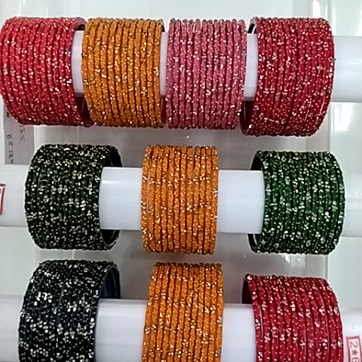 Bangles-https://media.vyaparify.com/vcards/products/310233/product_1752926509_687b892d22f1d.png Image