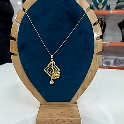 Necklace-https://media.vyaparify.com/vcards/products/310251/product_1752927672_687b8db8341d8.png Image
