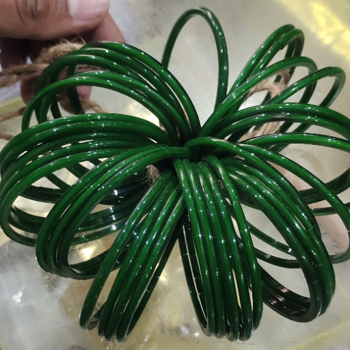 Green kanch chudi-https://media.vyaparify.com/vcards/products/313249/product_1753335254_6881c5d62db82.png Image